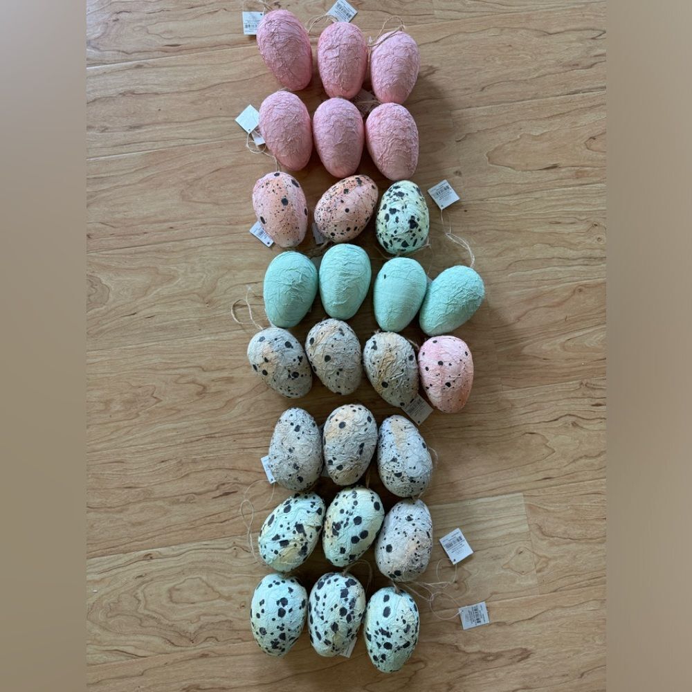 NWT Mudpie Egg Decor